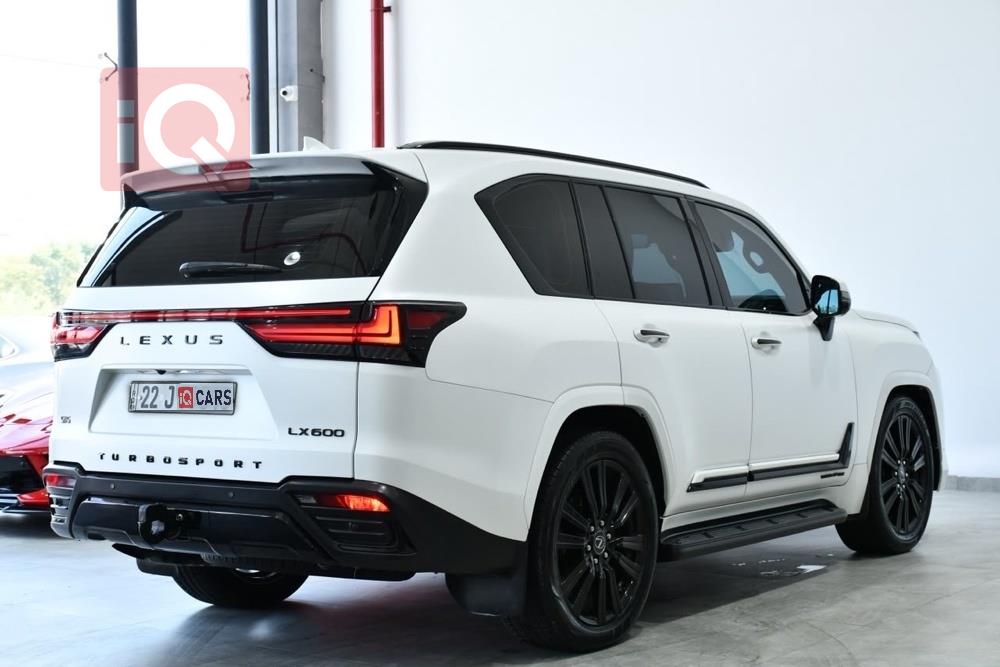 Lexus LX